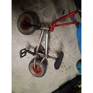 FatBoy Mini BMX Stunt Bicycle - Missing Brakes